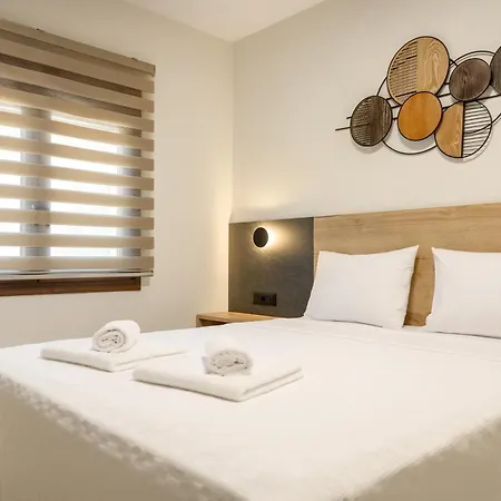 Anesis Hotel de apartamente 3*