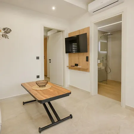 Anesis Aparthotel Ierissos
