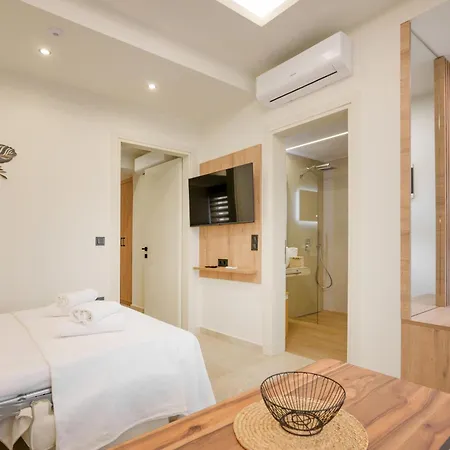 Anesis Aparthotel Ierissós