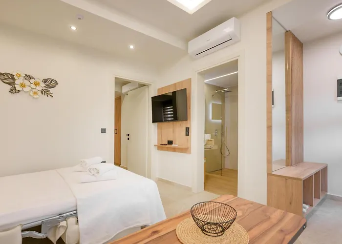 Anesis Hotel de apartamente Ierissos